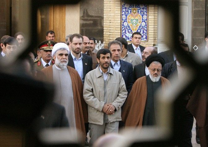 Ahmadínežád 1