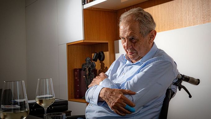 Bývalý prezident Miloš Zeman. Archivní foto.