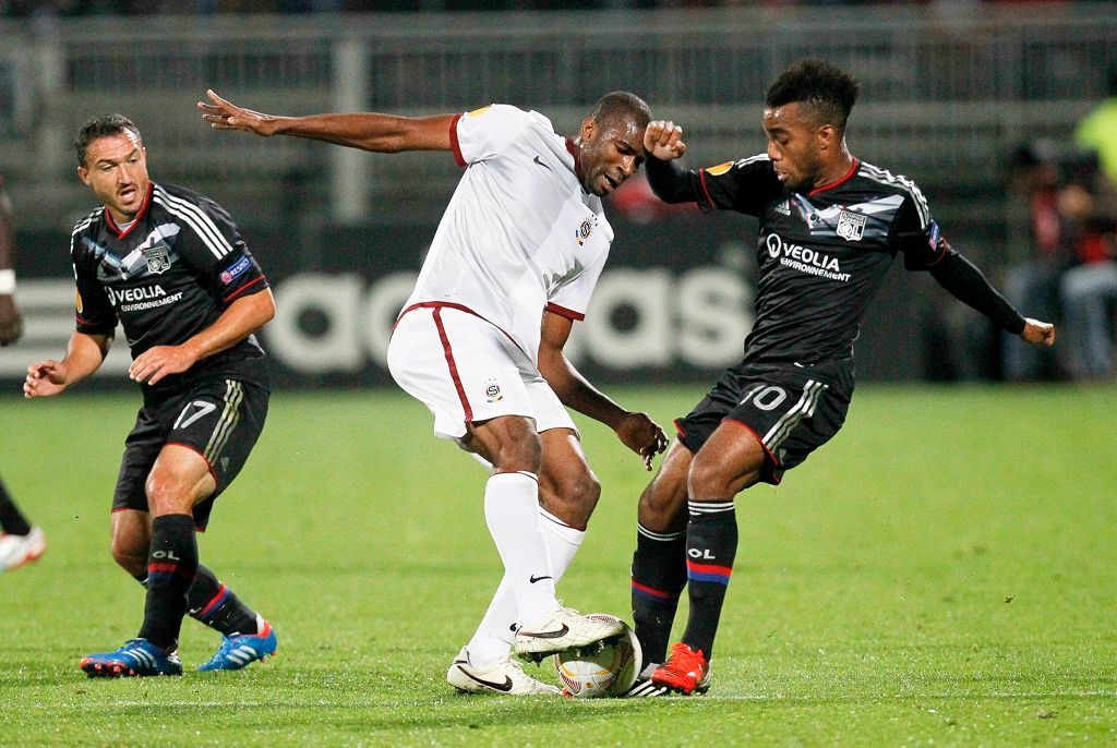 Olympique Lyon vs. Sparta Praha, Evropská liga 2012 - Kweuke, Lacazette