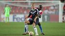 EL: Slavia vs. Bourdeaux: Andreas Cornelius, Michael Ngadeu