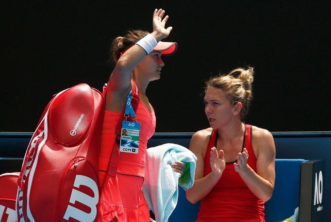 Australian Open 2018, šestý den (Lauren Davisová a Simona Halepová)