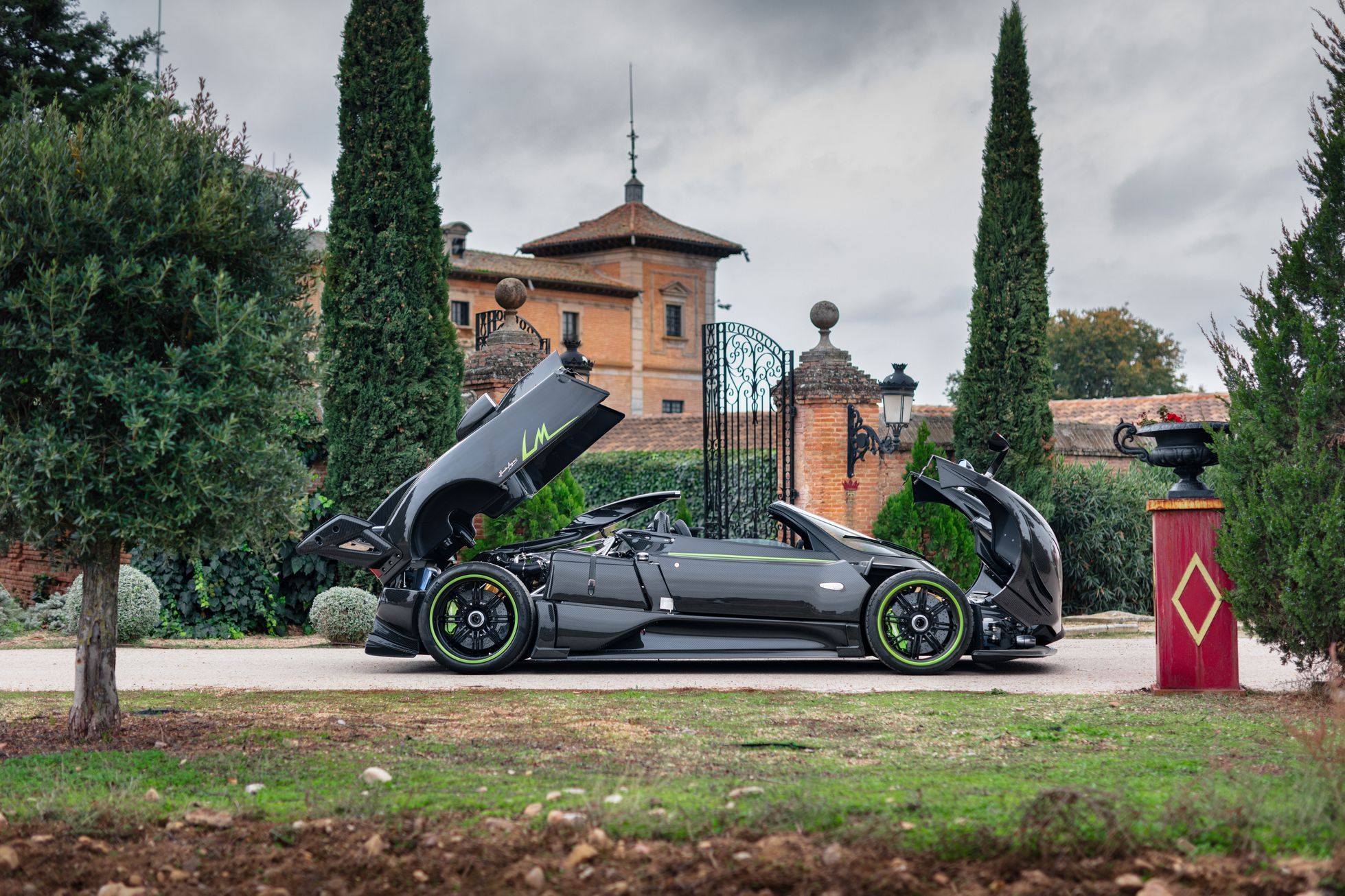 Pagani Zonda LM Roadster