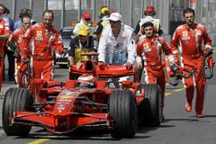 Ferrari má smůlu! FIA u soudu finanční strop uhájila