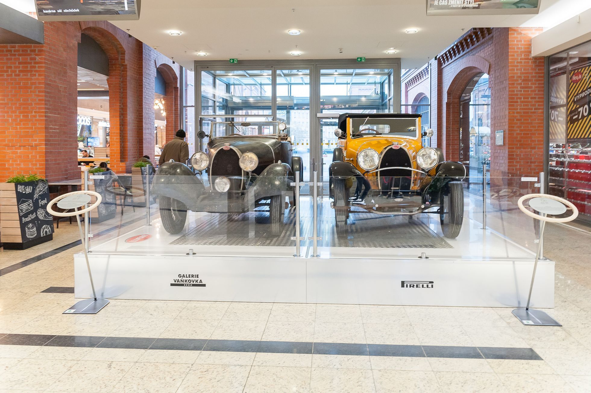 Bugatti výročí Galerie Vaňkovka