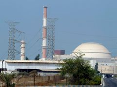 V Búšehru bude moci Írán získávat obohacený uran, otázkou pouze je, kdy ho bude mít dostatek, aby vyrobil atomovou pumu