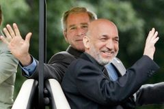 Po Bushovi zůstal nepořádek, přiznávají bývalí kolegové