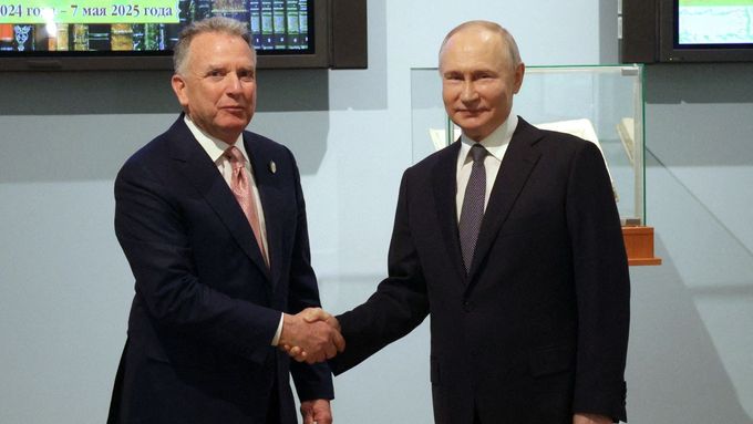 Spotlight moment: Tragédie, ostuda, takhle diplomacie nemá vypadat, sepsul Kolář vyslance Witkoffa