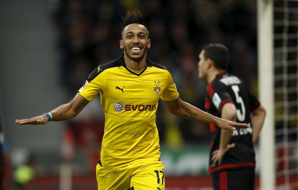 Pierre-Emmerick Aubameyang slaví branku Dortmundu