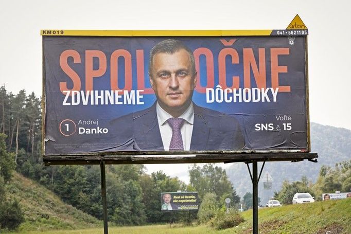 Billboard Slovenské národní strany a jejího předsedy Andreje Danka.