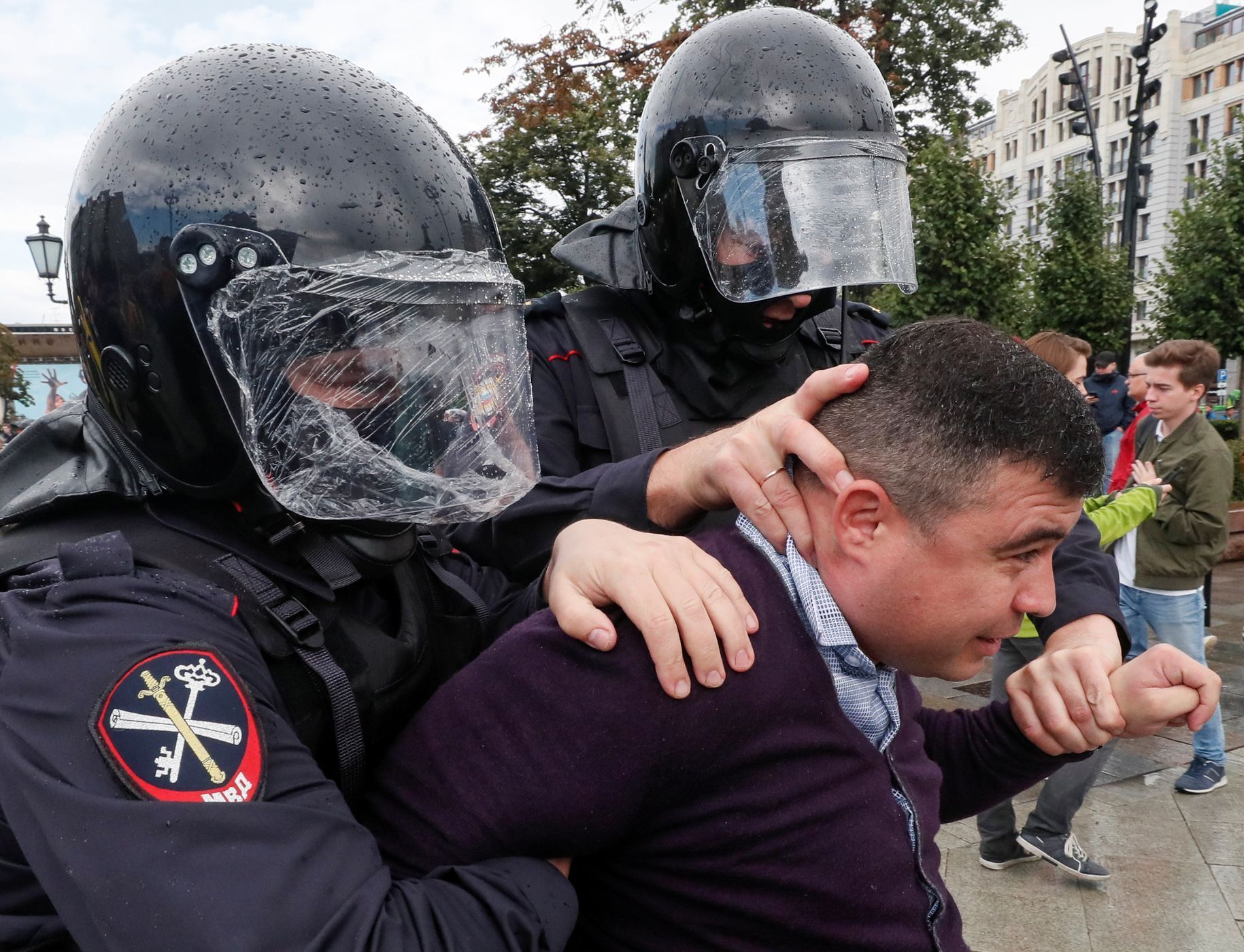 Sobotní zatýkání v Moskvě.