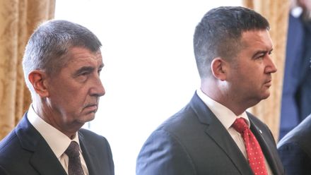 Živě: Babiš s Hamáčkem komentují jednání o sporu kolem výměny ministra kultury