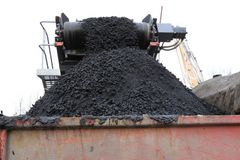 Jihokorejské firmy porušily sankce OSN. Před rokem vyvezly desítky tisíc tun uhlí z KLDR