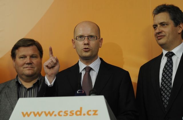 Vítězná ČSSD po volbách