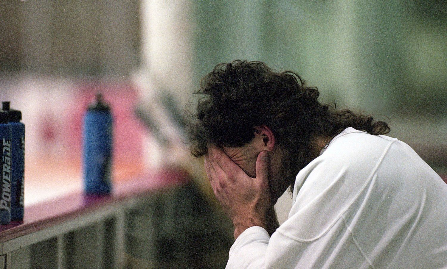 Herbert Slavík: hvězdy českého hokeje, fotoreportáž z NHL v době před OH v Naganu a snímky z Nagana