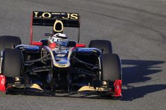 Räikkönen při comebacku do F1 ovládl první testy