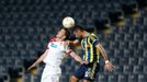 Fotbal Evropská liga, Fenerbahce - Plzeň: Selcuk Sahin - Marek Bakoš