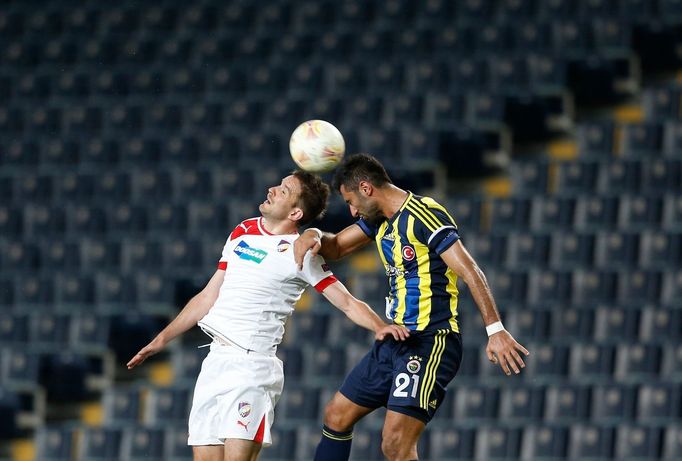 Fotbal Evropská liga, Fenerbahce - Plzeň: Selcuk Sahin - Marek Bakoš