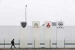 "Dává smysl přijít o náš trh?" Ruské centrum automobilového průmyslu je na kolenou