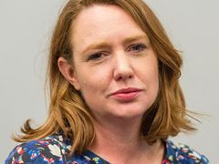 Paula Hawkins