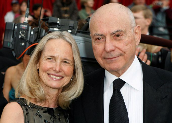 Alan Arkin s manželkou Suzanne na předávání Oscarů v roce 2007.