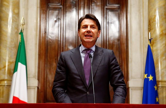 Italský premiér Giuseppe Conte.