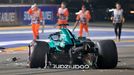 Havárie Lance Strolla v Aston Martinu v kvalifikaci na VC Singapuru F1 2023