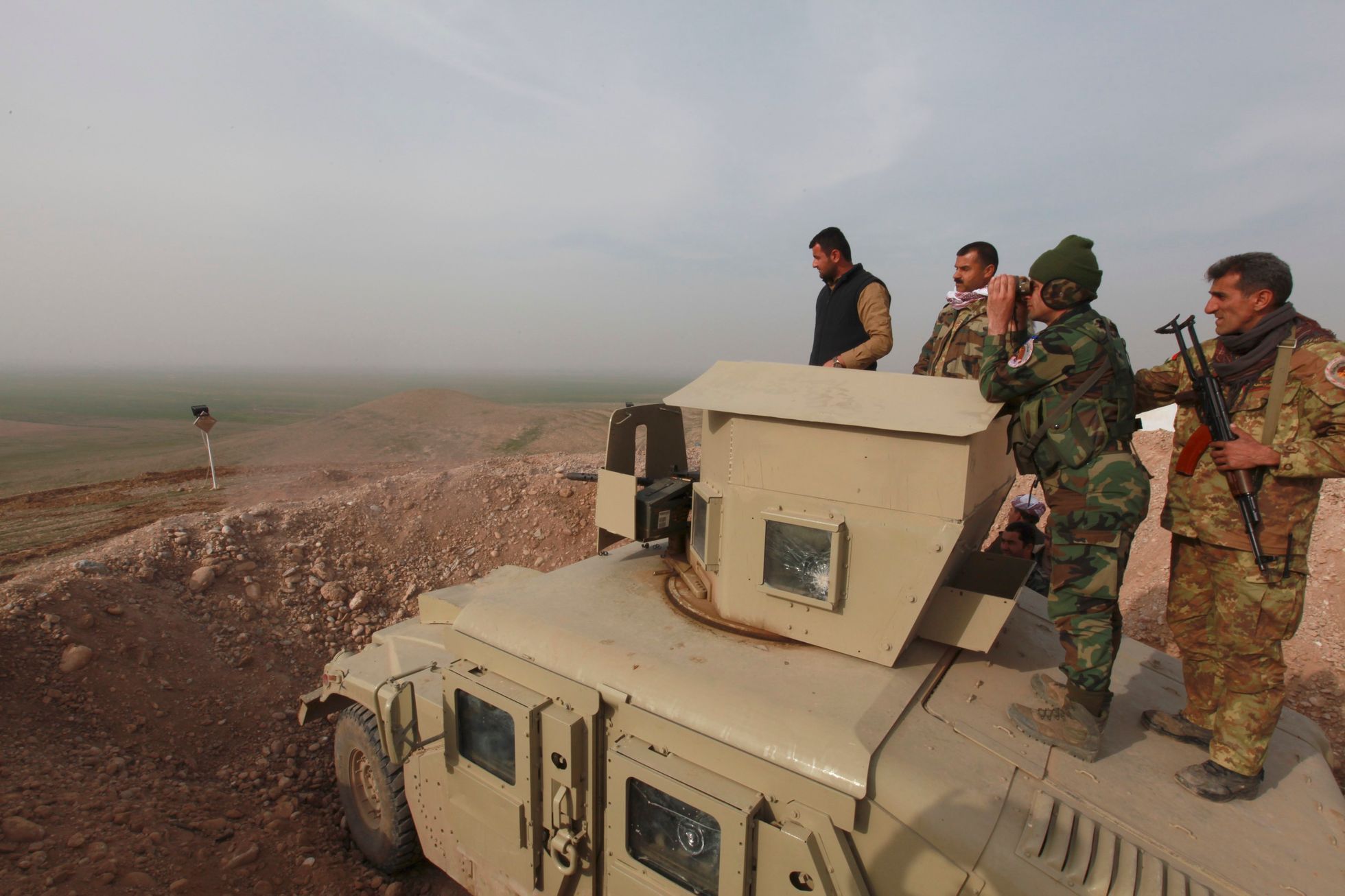 Kurdské pozice v Údolí vran.