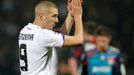 Karim Benzema se loučí s fanoušky Lyonu, kde před odchodem do Realu dlouhodobě působil