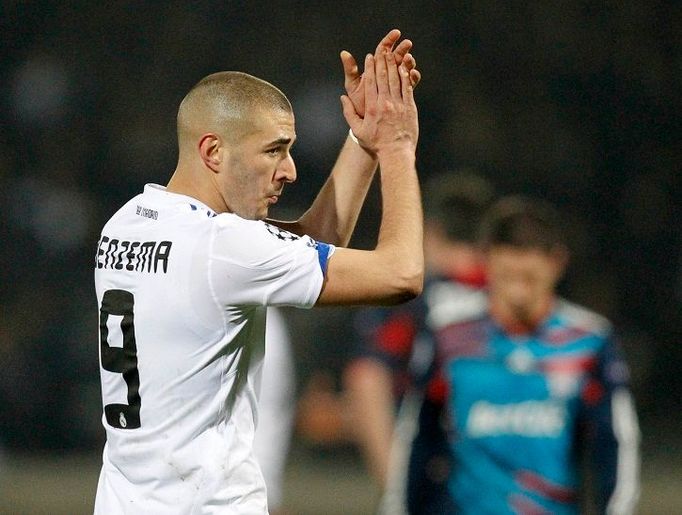 Karim Benzema se loučí s fanoušky Lyonu, kde před odchodem do Realu dlouhodobě působil