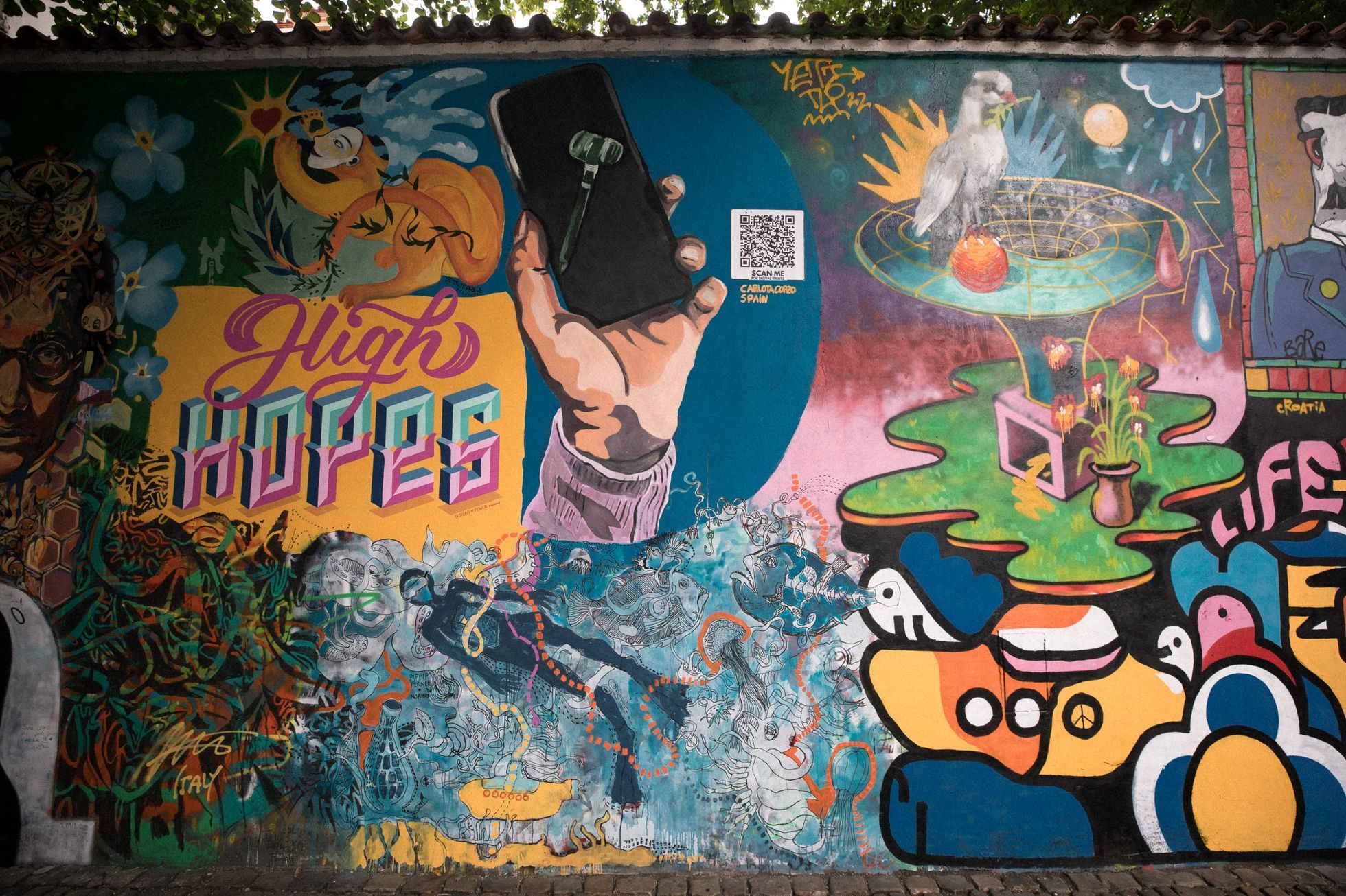 Lennonova zeď v Praze, zeď svobody