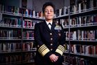 Ženy už pevně patří do americké armády, řekla v Praze první admirálka USA. Nároky jsou ale tvrdé