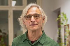 Ředitel Studia Ypsilon Karel F. Tománek končí. Pražští radní ho odvolali z funkce