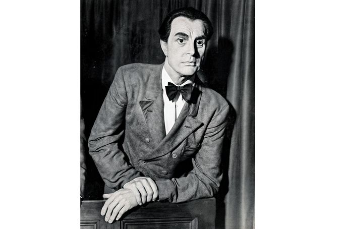 Vosková figurína Dr. Marcela Petiota (1897-1946), francouzského lékaře a sériového vraha, který byl popraven gilotinou v Paříži po odsouzení za vraždu desítek osob.