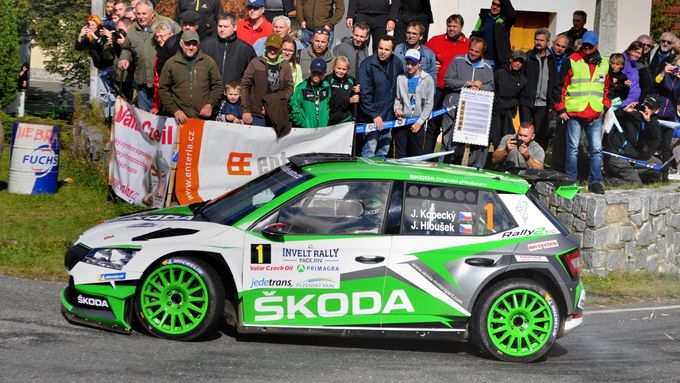 Jan Kopecký ve Škodě Fabia R5 na trati Rallye Pačejov 2020