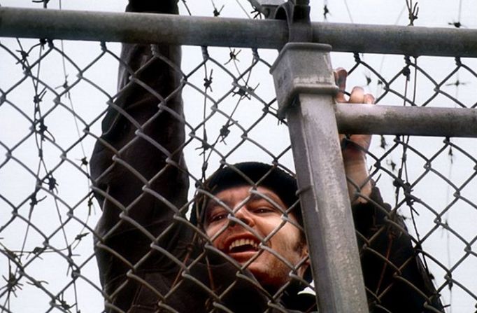 Jack Nicholson jako svobodomyslný podvodníček Randle McMurphy.