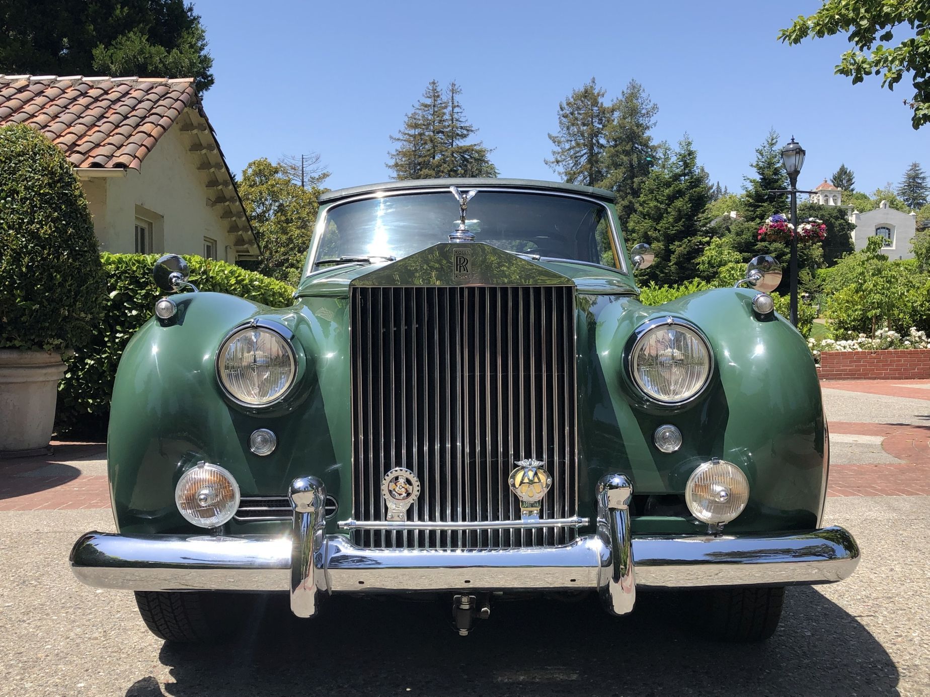 Rolls-Royce Silver Cloud II po Elizabeth Taylor