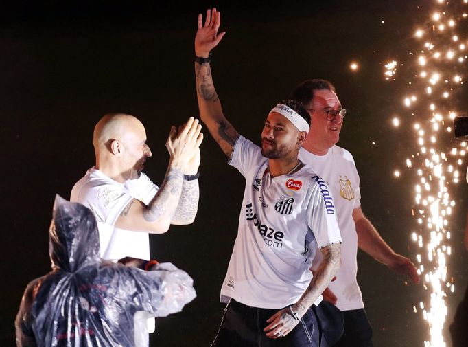 Přijetí Neymara fanoušky FC Santos