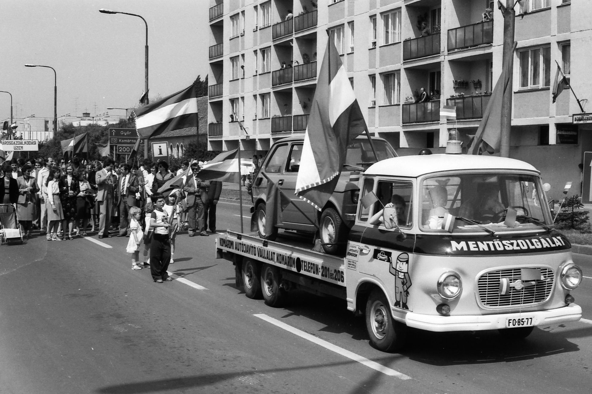 Barkas B1000