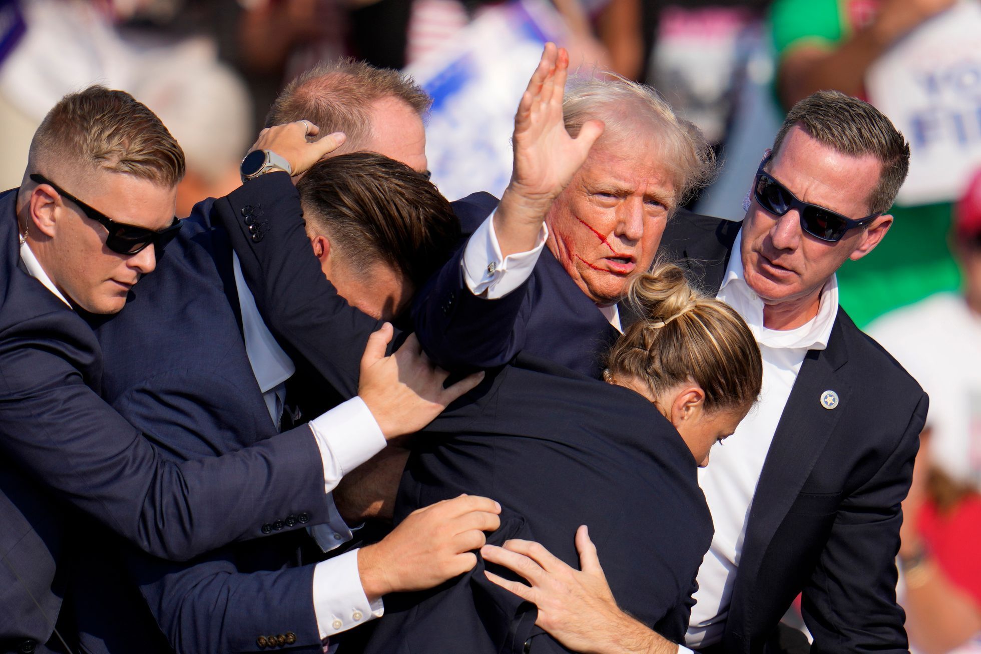 Donald Trump střelba mítink