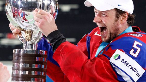 FOTO Rusové vybojovali 26. zlato a trenérovi dali hobla