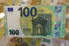 Fiala: Tato vláda euro nepřijme. Realistický je rok 2030, míní Pekarová Adamová