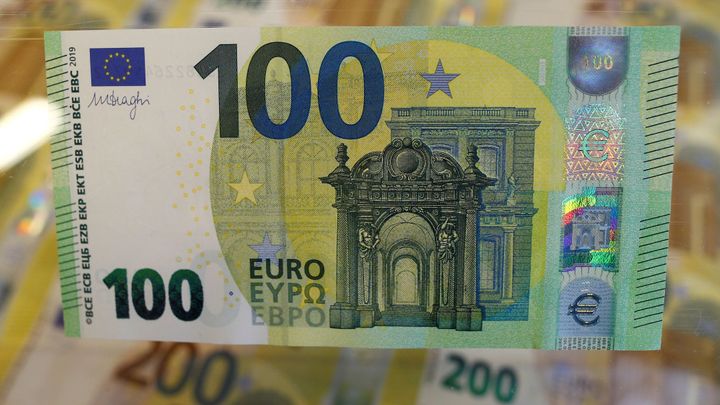 Fiala: Tato vláda euro nepřijmeme. Realistický je rok 2030, míní Pekarová Adamová; Zdroj foto: Reuters