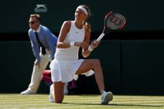 Šok. Kvitová na Wimbledonu končí už v prvním kole, od Sasnovičové navíc schytala kanára