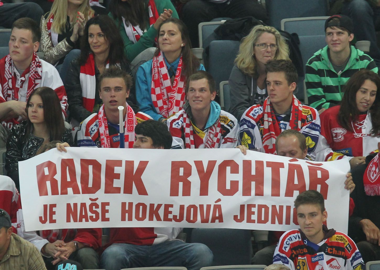 TELH, Slavia-Sparta: fanoušci Slavie