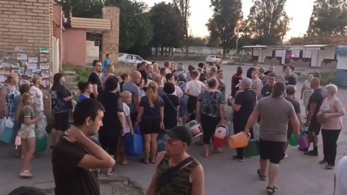 Obyvatelé okupovaných částí Doněcké oblasti na Ukrajině trpí nedostatkem vody