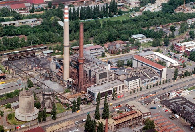 Praha - továrna ČKD ve Vysočanech na leteckém snímku z roku 1997