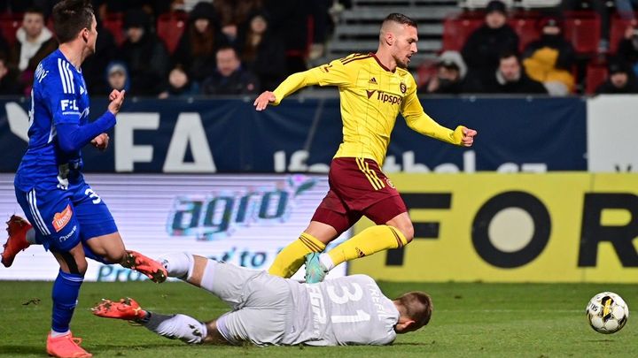Čvančara upadl do bezvědomí, Panák odmítl tři body. Sparta remizovala v Olomouci 1:1; Zdroj foto: ČTK