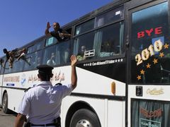 Propuštění vězni se vracejí do Palestiny. Někteří, jako třeba Músa Takatka, po více než 15 letech za mřížemi.