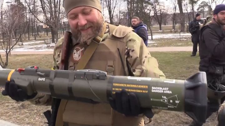 Reportáž: S raketometem snadno a rychle. Jak se dobrovolníci v Kyjevě učí ničit tanky; Zdroj foto: Aktuálně.cz