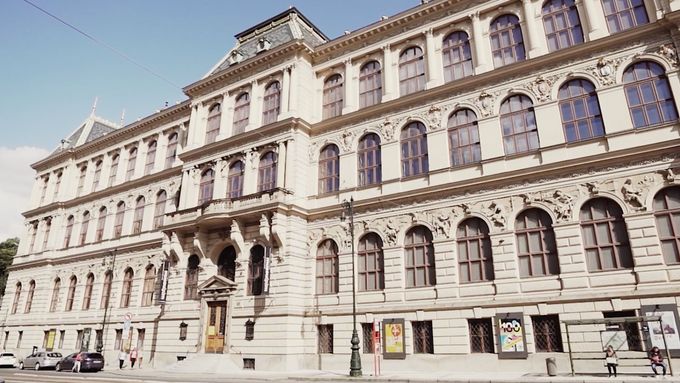 Uměleckoprůmyslové muzeum je významná kulturní stavba v centru Prahy od Josefa Schulze z roku 1895-1900.